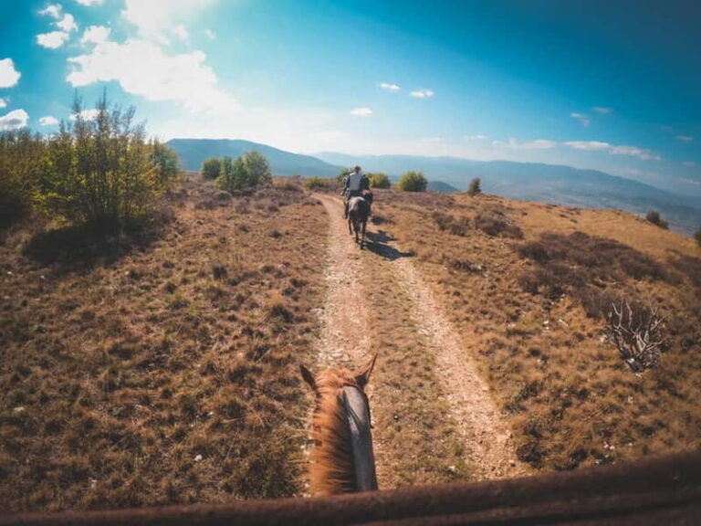 Foligno: horseback riding with aperitif - The Aperitif: A Rustic, Authentic Experience