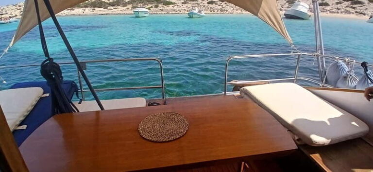 Formentera: Daily departures on a classic catamaran - The Value of This Tour