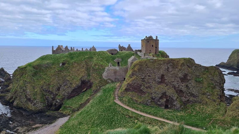 From Aberdeen: Guided Day Trip, Coast & Castle Visit - What’s Included and What’s Not
