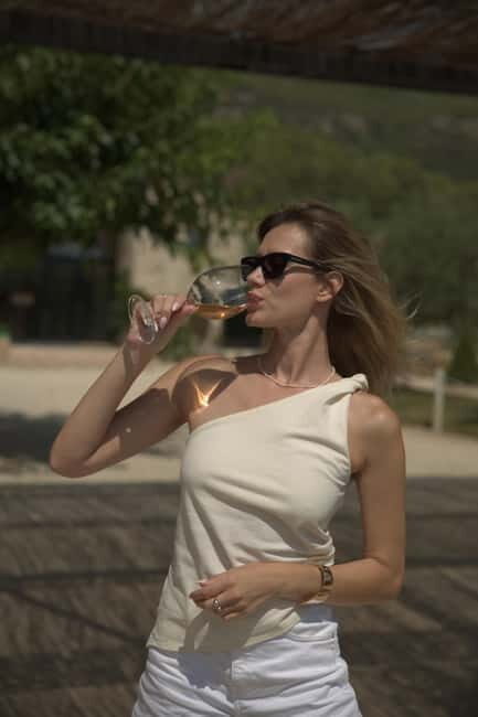 From Alicante: 2 Premium Wine Tastings and Tapas - What to Expect: A Step-by-Step Overview