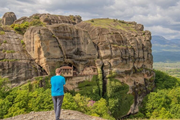 From Athens: 3 Days in Meteora & Delphi with Tours & Hotel - Transportation: Seamless but Not Perfect