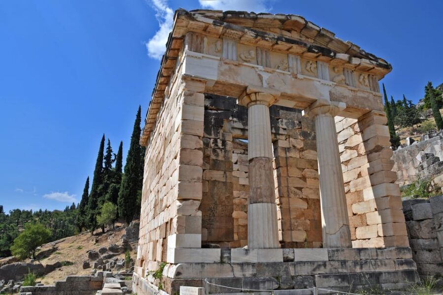From Athens: Delphi and Osios Loukas Monastery Day Trip - How the Day Unfolds: A Practical Breakdown