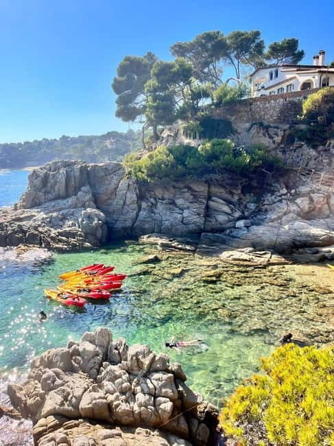 From Barcelona: Costa Brava Kayak & Snorkel Tour with Picnic
