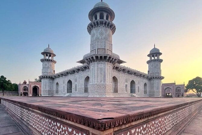 From Delhi :- Full Day Taj Mahal And Agra Fort Tour With 5* Lunch - Introduction