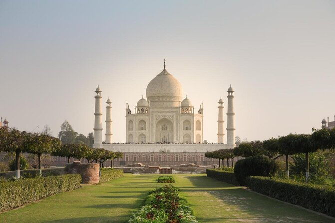 From Delhi : Tajmahal Sunrise tour with Agra fort, Baby Taj, Meal - Key Points