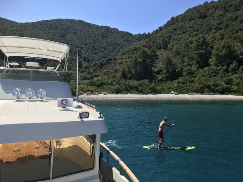 From Korcula island: Mljet Island Yacht Day Trip with Lunch - The Cruise: Relaxing and Scenic