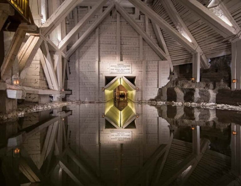 From Krakow: Wieliczka Salt Mine Tour With Private Car - Who Is This Tour Best For?