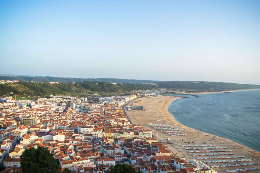 From Lisbon: Nazaré, Batalha, Óbidos, and Peniche Day Trip