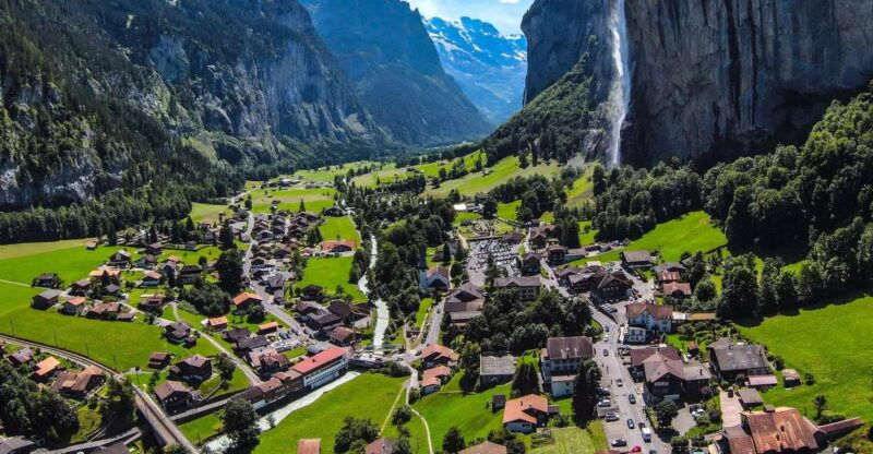 From Lucerne: Private Day Tour to Interlaken and Grindelwald - Key Points