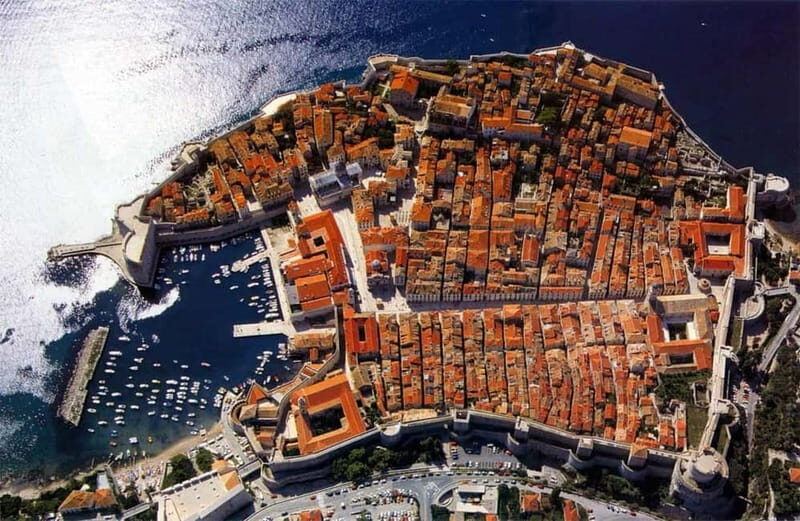 From Makarska: Day Trip to Dubrovnik - Arrival in Dubrovnik: What to Expect