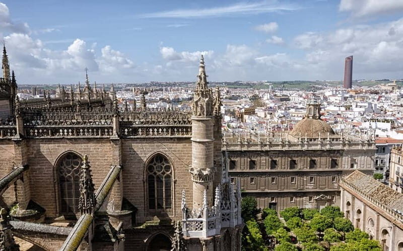 From Malaga: Seville Day Trip with Real Alcázar Tickets - What’s Included and What to Keep in Mind