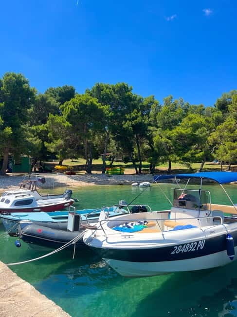 From Medulin: Istria Speedboat Tour with Snorkeling - Practical Details and What to Expect