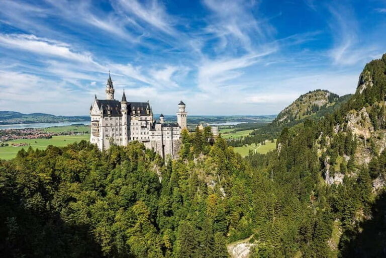 From Munich: Private Tour to Neuschwanstein Castle with Meal - The Fine Print: What’s Included and Practical Tips