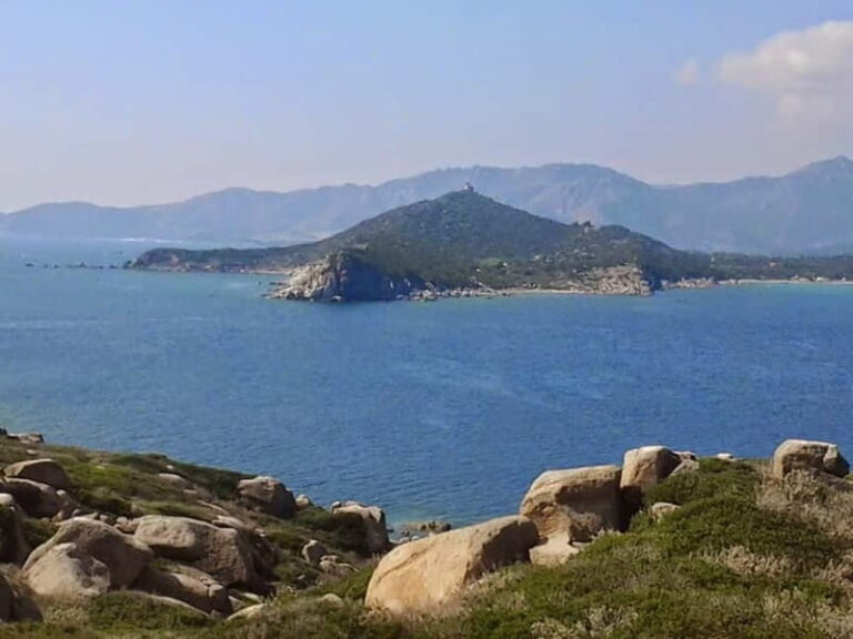 From Notteri: Isola dei Cavoli and Punta Molentis Boat Trip - The Practicalities: What’s Included and What’s Not