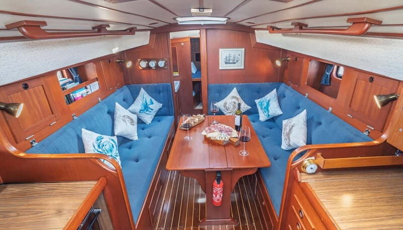 From Palau: Maddalena Archipelago Sailing Tour and Lunch - The Atmosphere and Service