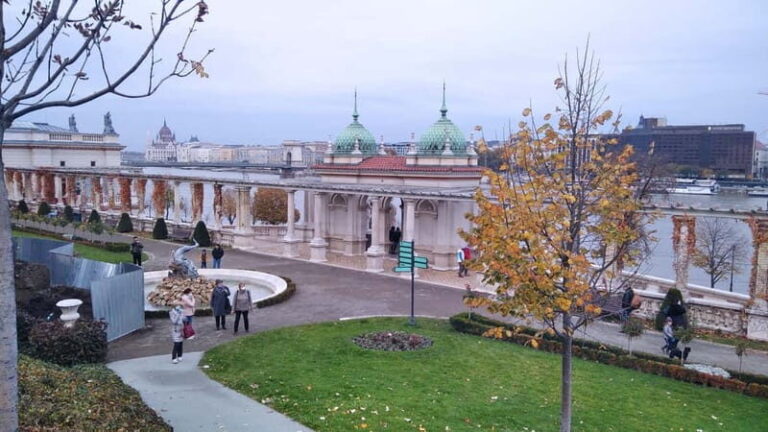 From Pest to Buda Your Essential Tour w/ local guide - Why This Tour Offers Great Value