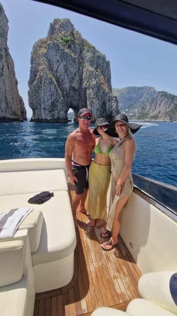 From Positano: Capri Private Boat Tour - Detailed Itinerary Breakdown