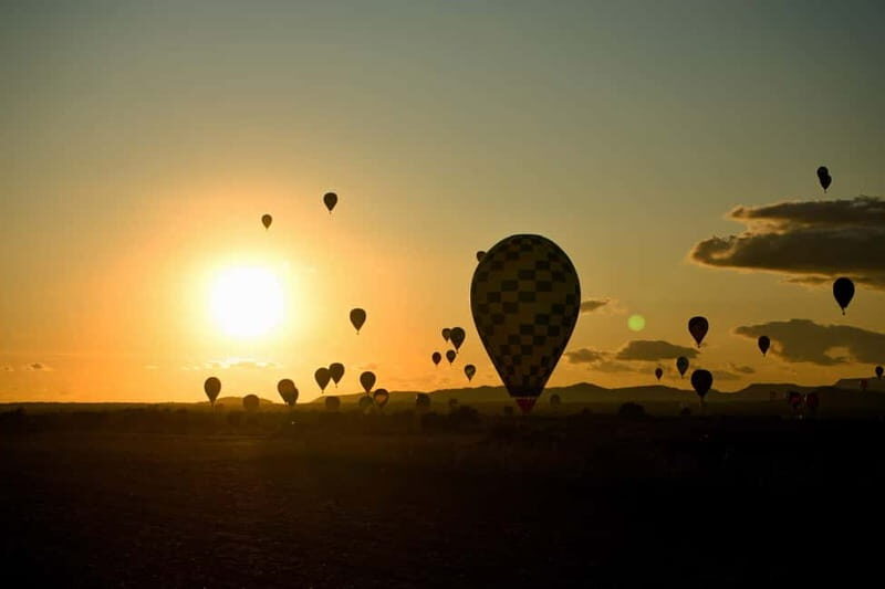 From Prague: Hot Air Balloon Ride with Champagne and Snacks - Detailed Itinerary and What to Expect