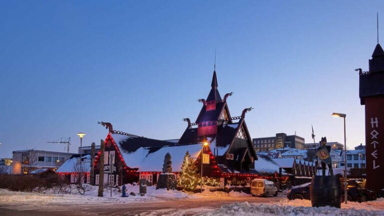 From Reykjavík: Christmas Market and Yule Lads Driving Tour - What to Expect