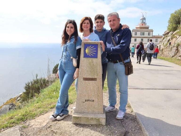 From Santiago: Finisterre, Muxia, Ézaro - 7 stops day tour - The Itinerary in Detail