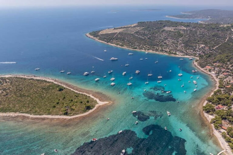 From Split: Boat Tour to Blue Lagoon, Shipwreck & Trogir - What’s Included and Whats Not