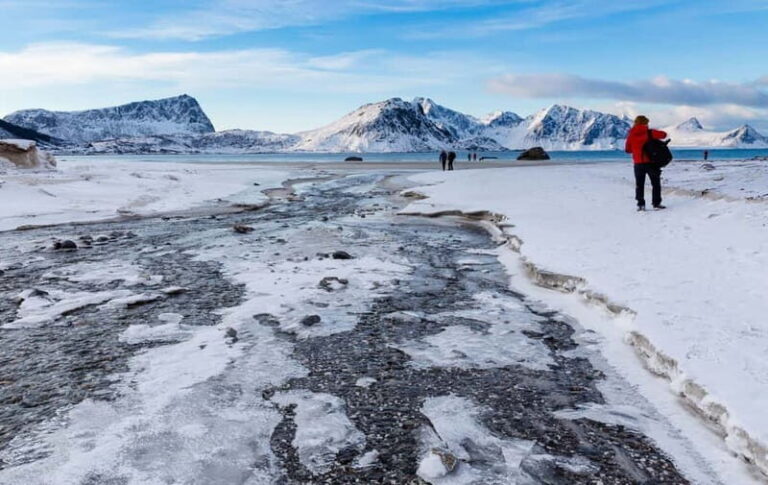 from Svolvær: Private Full Day Sightseeing Tour to Å Lofoten - Why Choose the Private Full-Day Lofoten Tour?