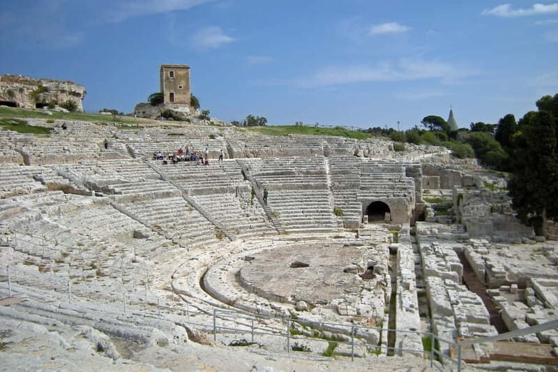 From Taormina: Guided Tour of Syracuse and Ortygia Island - Transportation and Practicalities