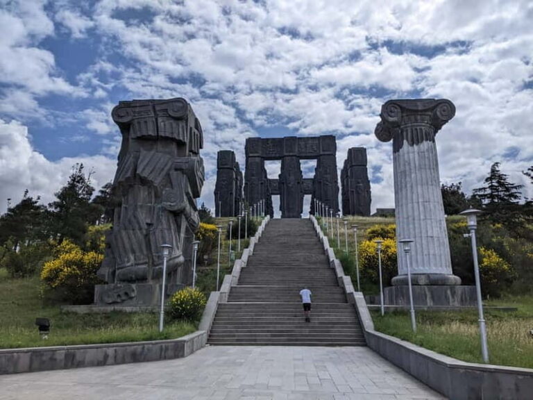 From Tbilisi: Chronicles of Georgia, Jvari & Mtskheta Tour - What Makes This Tour Stand Out?