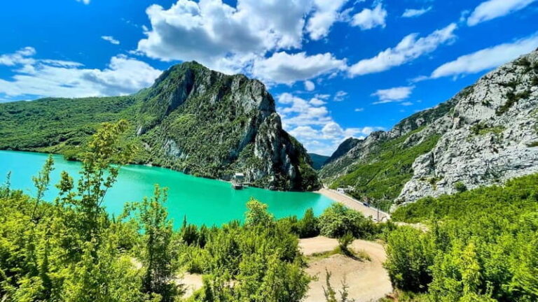 From Tirana: Hike on Gamti Mt & Bovilla Lake on Land Rover - Transport and Group Size