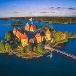 From Vilnius: tour to Trakai with kybynai tasting - Exploring the Trakai Experience – What You Can Expect