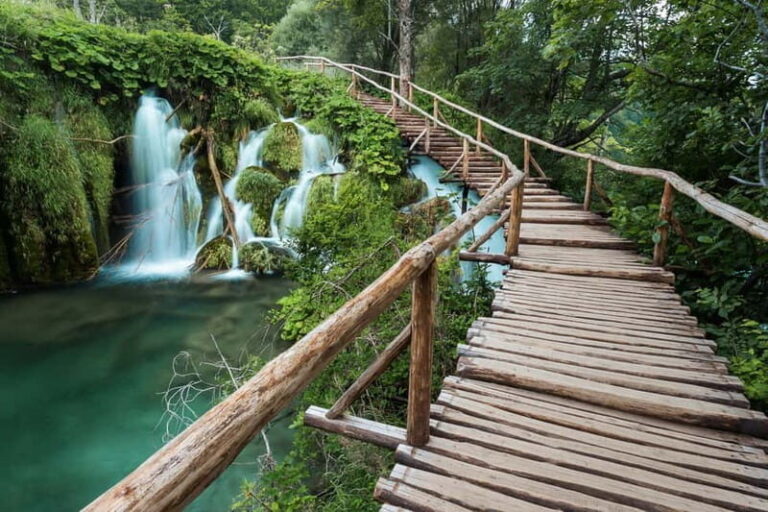 From Zagreb: Plitvice Lakes Guided Day Trip - What’s Included and What to Budget For