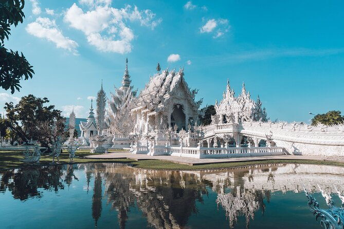 Full-Day Chiang Rai Temples Tour from Chiang Mai with Hot Spring - Exploring the Full-Day Chiang Rai Temples Tour from Chiang Mai with Hot Spring