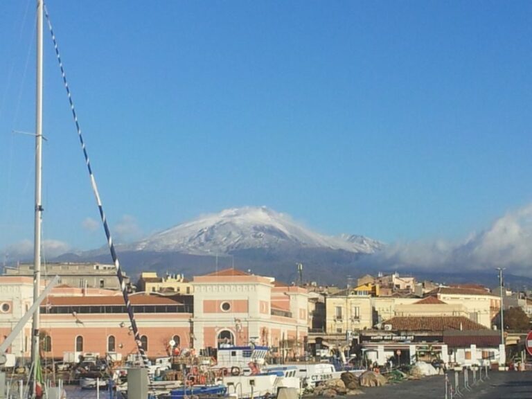 Full-Day Etna and Taormina Combination Tour - Taormina: The Artistic and Historic Jewel