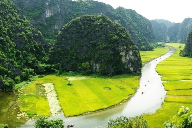 Full Day Hoa Lu and Tam Coc DELUXE Tour Including BUFFET Lunch - Exploring the Full Day Hoa Lu and Tam Coc DELUXE Tour