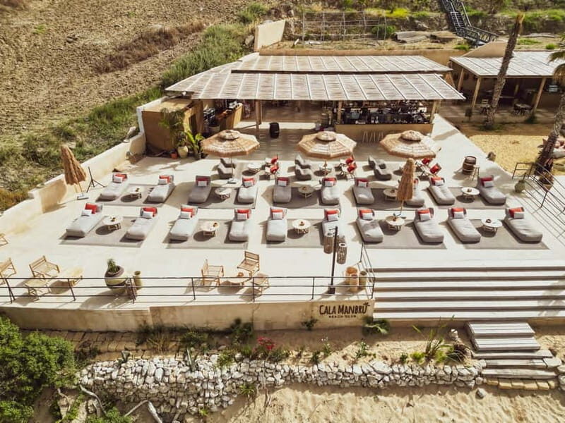 Full Day Pass to Cala Manbrù Beach Club - Who Will Love This Experience?