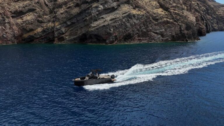 Full Day Private Captain Cruise - Highlights of the Tour