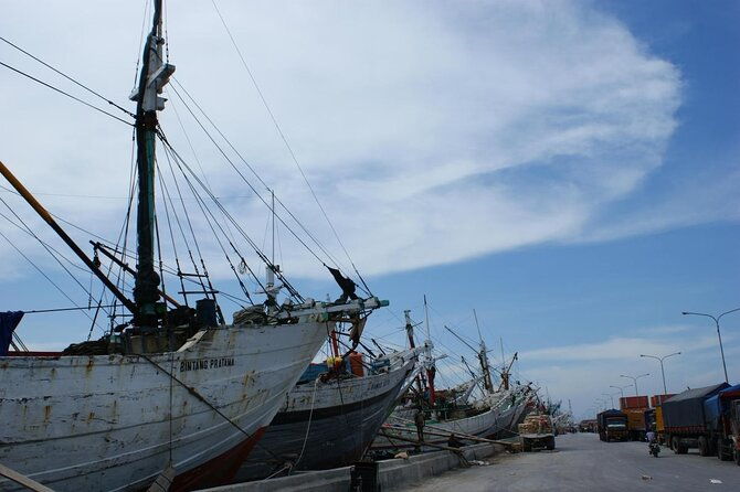 Full Day Private Jakarta Tour(Inc Lunch, Puppet show, & Souvenir) - Key Points