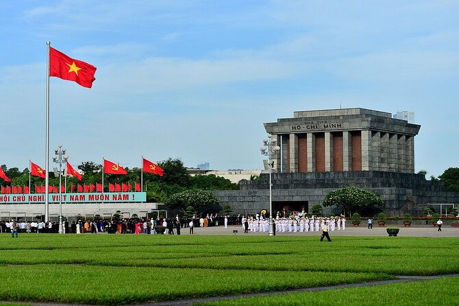 Full Day Private Luxury Tour with Cyclo in Hanoi - Key Points