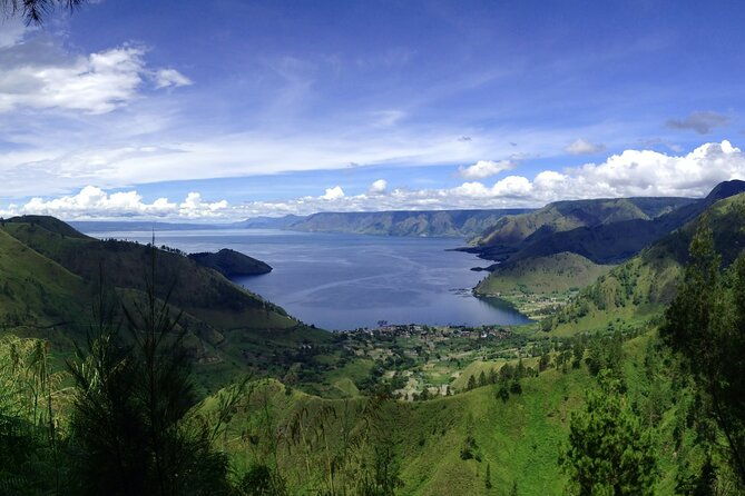 Full Day Private Tour in Lake Toba View and Karo Highlands From Medan City - Why This Tour Is Worth Considering