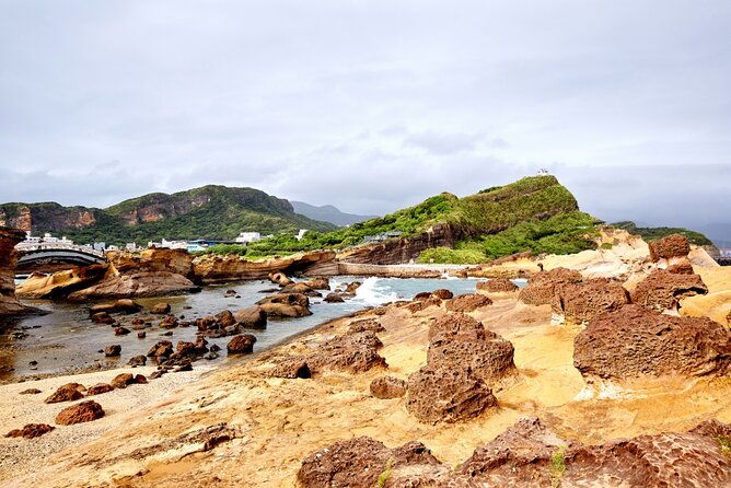 Full-Day Tour in Shifen, Jiufen & Yehliu of Taipei (Incl. ticket) - Key Points