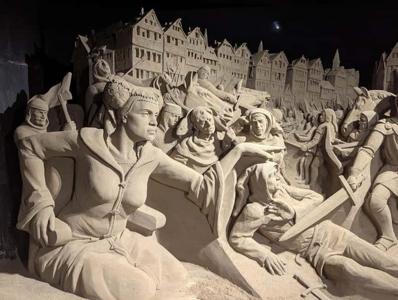 Garderen: Sandsculpture Exhibition Entry Ticket - The Art of Sand Sculpture Creation
