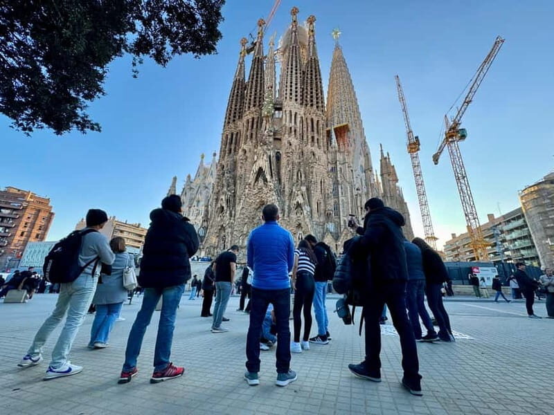 Gaudi Barcelona in 1 Day: Sagrada Familia, Park Guell, tapas - Practical Aspects of the Tour