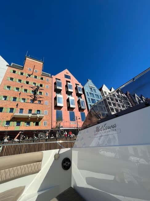 Gdansk: Cruise on the Motlawa River with Glass of Wine - The Value of the Experience