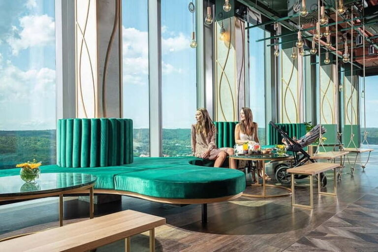 Gdask: Sky-High Views & Cocktail - Olivia Star Top Floor - What to Expect During Your Visit