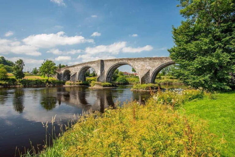 Glasgow Shore Excursion: - Loch Lomond - Stirling Castle - FAQs