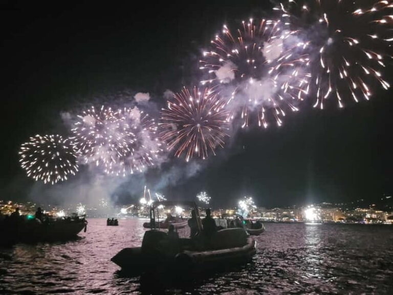 Golfe-Juan/Cannes: Fireworks festival by boat - Why This Experience Offers Great Value
