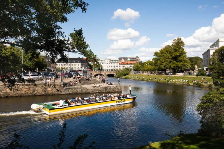 Gothenburg: Hop-On Hop-Off 24-Hour Sightseeing Boat - What to Expect on the Tour