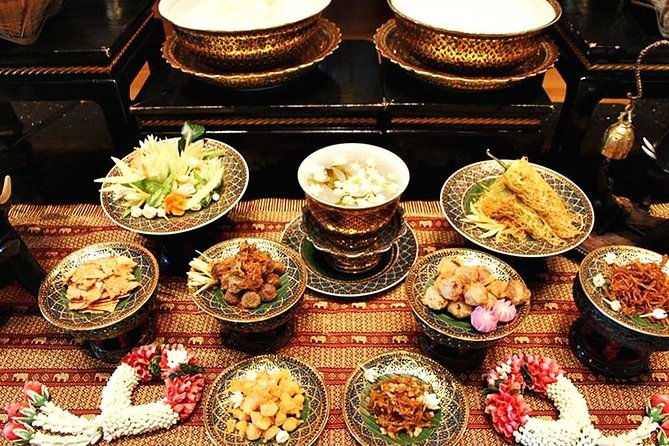 Gourmet Dinner & Spectacular Show at Mandarin Oriental - An Authentic Thai Evening: Gourmet Dinner & Spectacular Show at Mandarin Oriental