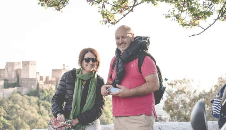 Granada: Albayzin and Sacromonte Hybrid Walking Tour - Practical Details & Value