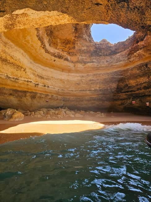 Gruta de benagil e praia da marinha e lugares secretos - An In-Depth Look at the Algarve Boat Tour
